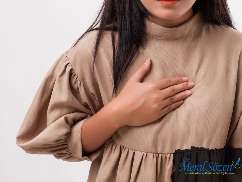 reflu-belirtileri-nelerdir